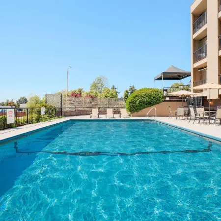 The Vic, Ascend Hotel Collection