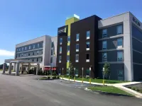 Home2 Suites by Hilton Queensbury Lake George Hotels in Queensbury