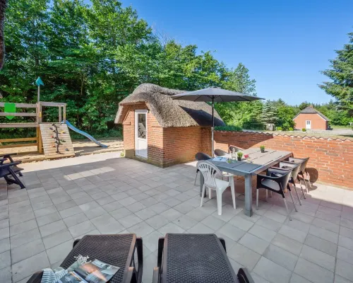 "Thana" - 1.4km from the Sea Hotels in Ulfborg