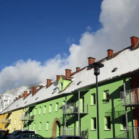 Fur 6 P. Mit IR-Sauna & Sprudelwanne
