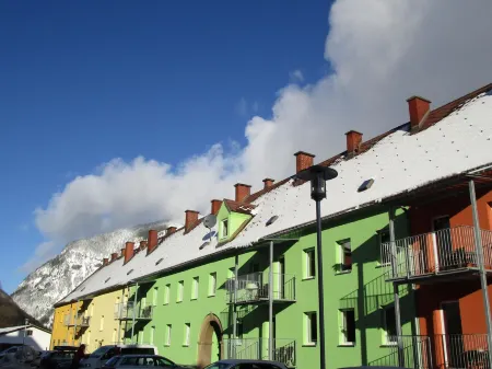 Fur 6 P. Mit IR-Sauna & Sprudelwanne