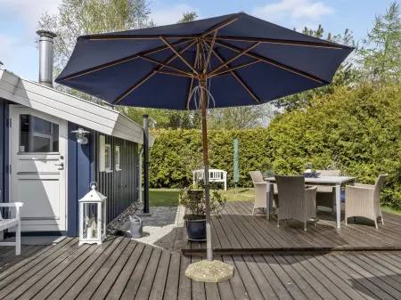 "Frithlef" - 900m from the Sea