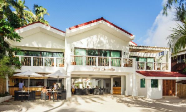 1. 빌라 캐밀라 비..