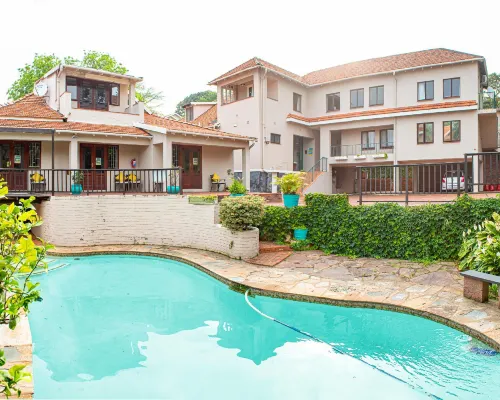 Roseland House Hotels near Berea