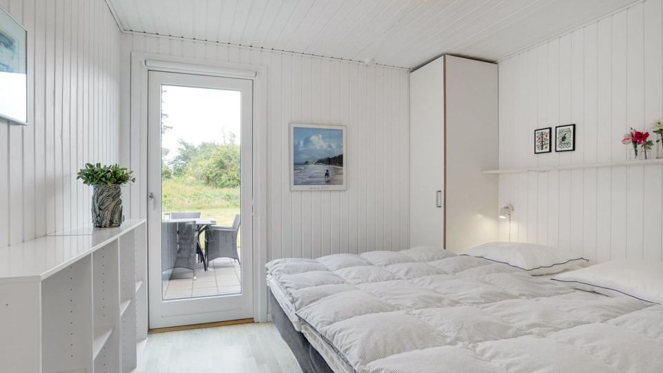 "Thilde" - 800m from the Sea