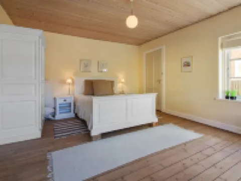 "Faustine" - 500m from the Sea