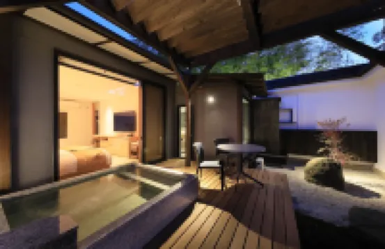 河口湖温泉寺夢殿