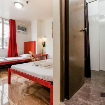 Stay Malate (Wanderers Guest House)