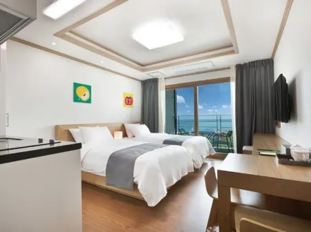 Familia Hotel