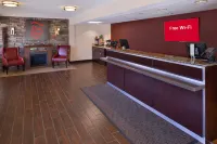 Super 8 by Wyndham Deerfield - Northbrook Hotels in Highland Park