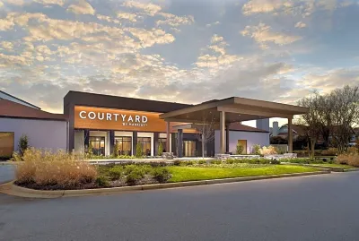 Courtyard Greenville Haywood Mall Hotel dekat Cleveland Park