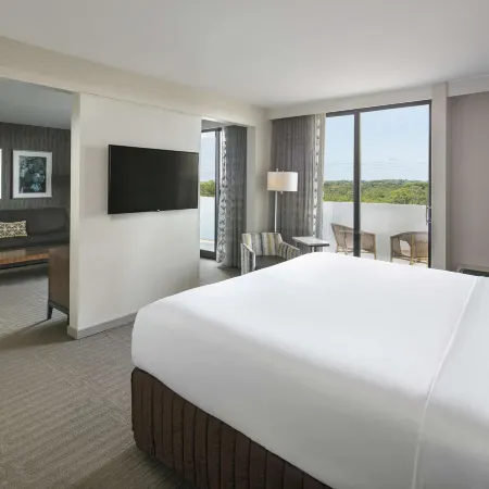 Sonesta Charlotte Lower South End
