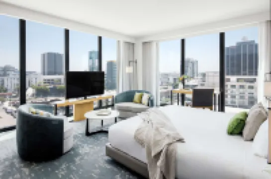 夢想荷里活酒店，凱悦旗下