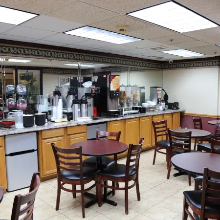 Baymont by Wyndham Plano