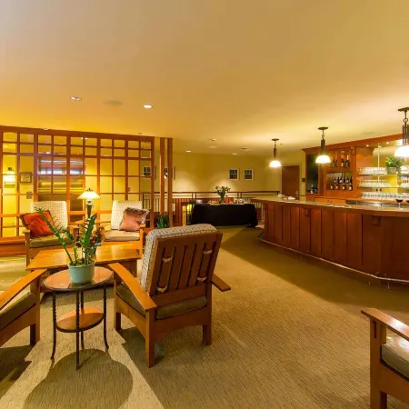 Avila Village Inn