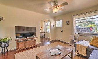 Sun-Dappled Santa Paula Abode, 16 Mi to Beach - Housity