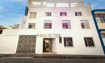 Hostal del Río