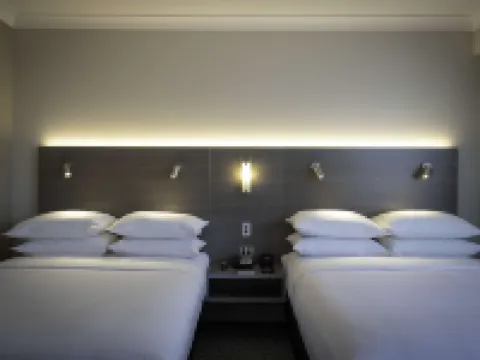 DoubleTree by Hilton Cairns Hotels in Cairns