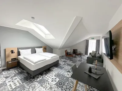 Alpenglühen Smart Hotel Hotels near MCO Music-Center KG