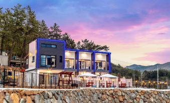 Namhae Palace1470 Pension