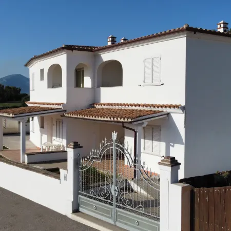 Relaxing le Residenze del Maria Rosaria No2210 Sleeps 3 Persons
