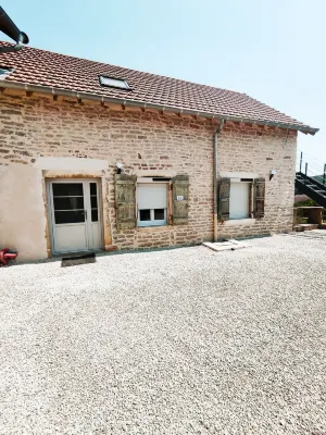 Gîte du Moulin Brochat with Jacuzzi