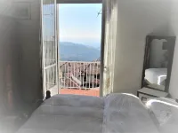 Typical country house Hotel a Belvedere Langhe