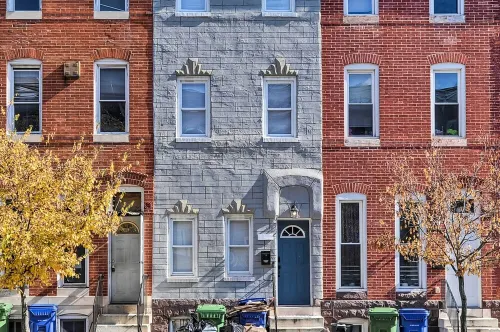 Baltimore Townhome Near Oriole Park w/ A/C!