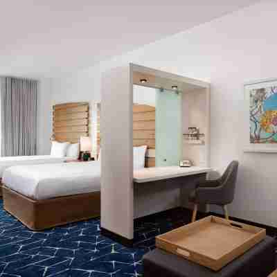 SpringHill Suites San Diego Oceanside/Downtown Rooms