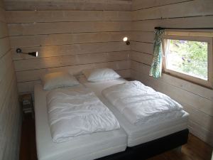 Glamping Lodge 6