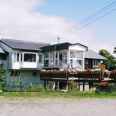 Pension Chalet Urabandai فنادق في 
