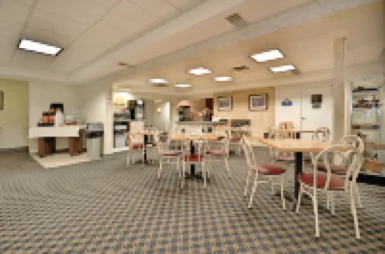 เดย์สอินน์ บายวินด์แฮม มาร์แกต