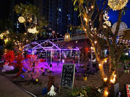 Haifeng Xinlai Homestay (Tianhong Guangchang Plaza) Отели в г. Хайфын