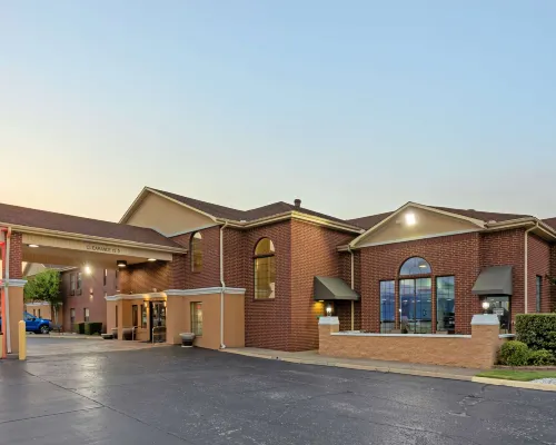 Best Western Plus Lonoke Hotel Hotels in Lonoke County