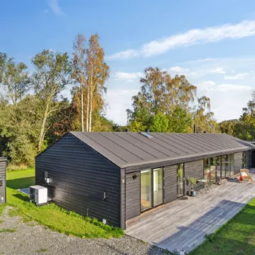 "Tessa" - 1.6km from the Sea