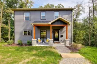 The Linden; New construction Galena Retreat w/ hot tub & pool table