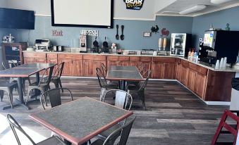 Travelodge by Wyndham Redding CA