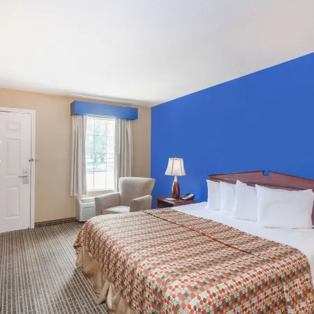 Baymont by Wyndham Florence/Muscle Shoals
