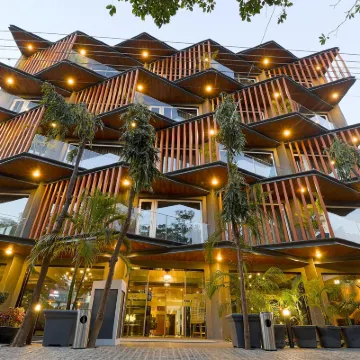 Air by Ahuja Residences Hotels near DLF Cyber Hub