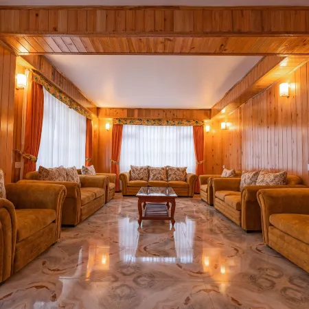 Summit Gangchen Hotel