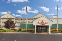 Ramada Plaza by Wyndham Portland - 3-Star