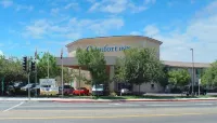 Quality Inn & Suites Fresno Northwest Hotels in Fresno