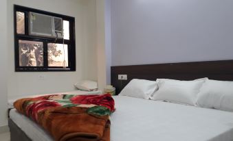 Hotel Chouhan Paradise - Housity