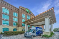 Holiday Inn Express & Suites Charleston Arpt-Conv Ctr Area