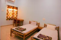 Iskcon Pandharpur, Chandrabhaga Guest House فنادق في Pandharpur