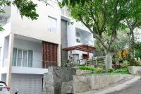 The Green Wowi Torto | 5 BR | swimming pool |