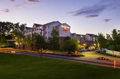 Residence Inn Worcester Các khách sạn gần DCU Center