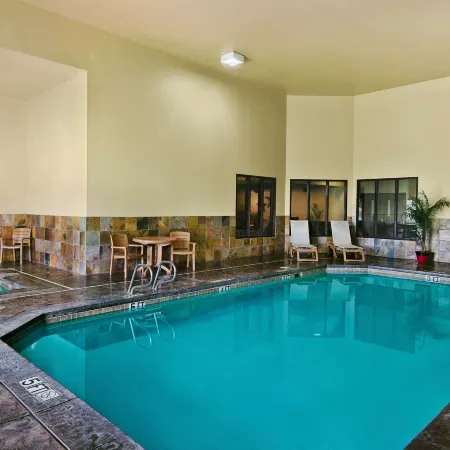 Oxford Suites Pendleton