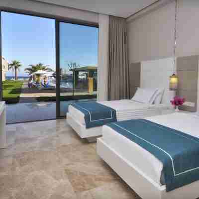Lugga Boutique Hotel & Beach Rooms