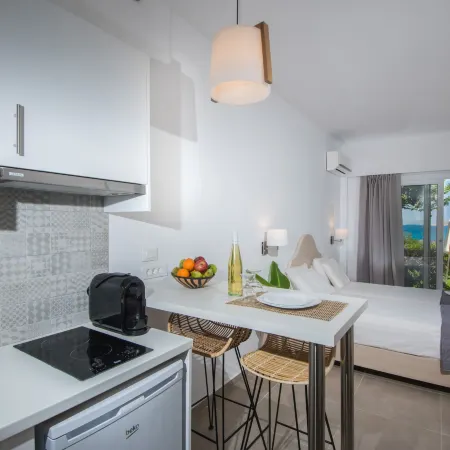 Mirabella Apartments